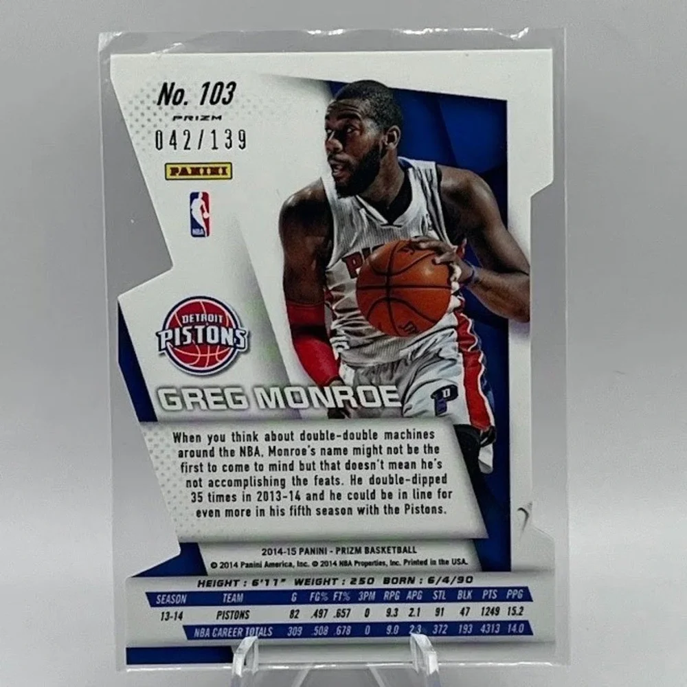 Greg Monroe Purple Die-Cut Prizm 042/139 14 Panini Prizm 103 NBA Detroit Pistons